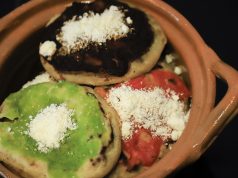 De frijol o de chicharrón en el Tercer Festival del Tlayoyo De frijol o de chicharrón en el Tercer Festival del Tlayoyo