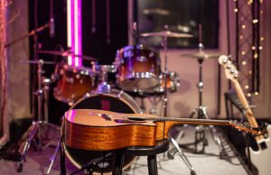 5 lugares en Puebla que ponen la música al centro de su concepto 5 lugares en Puebla que ponen la música al centro de tu concepto, Instrumentos musicales, Imagen de pvproductions vía Freepik