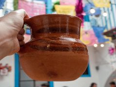 5 motivadores para asistir a la re-inauguración de la pulquería Calavera Coyote 5 motivadores para asistir a la re-inauguración de la pulquería Calavera Coyote, Jarrito de pulque