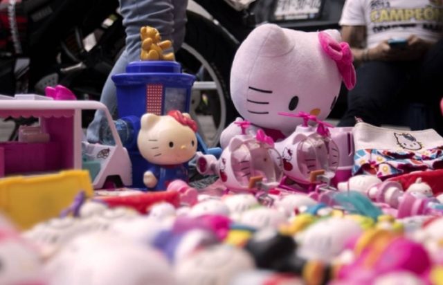 Tianguis de Hello Kitty en CDMX Para surtirte del personaje de Sanrio